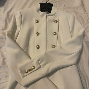 Zara White and Gold Blazer with Structured Shoulders